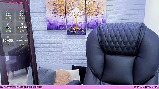 Snapshot of ebbafernandez_ chatting on 02.27.25 ebbafernandez online show from 02.27.25