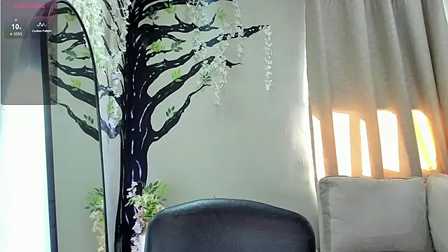 ebbafernandez  online show from 09.23.25