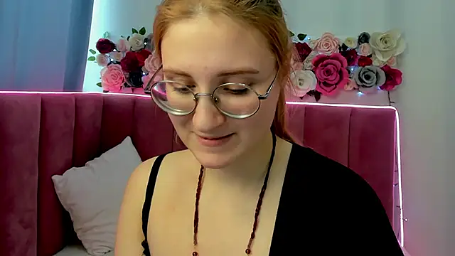 Snapshot of Miss_Elsa_ chatting on 01.31.25 Miss Elsa online show from 01.31.25
