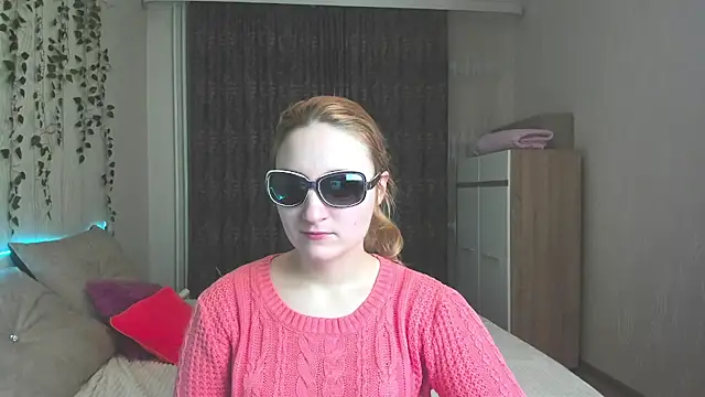 Snapshot of Miss_Elsa_ chatting on 02.06.25 Miss Elsa online show from 02.06.25