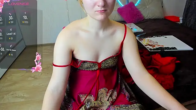 Snapshot of Miss_Elsa_ chatting on 03.06.25 Miss Elsa online show from 03.06.25