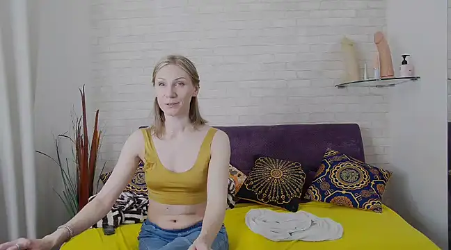 AmaliaMao online show from 03.20.25