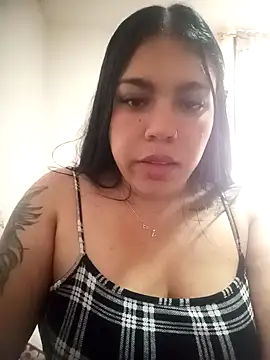 Laiia Page online show from 03.10.26