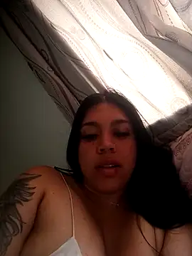 Laiia Page online show from 03.24.26