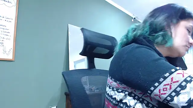 gigiqueen 18 online show from 03.14.26