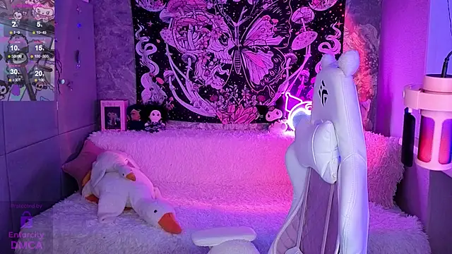 ClaireFaers  online show from 11.16.25