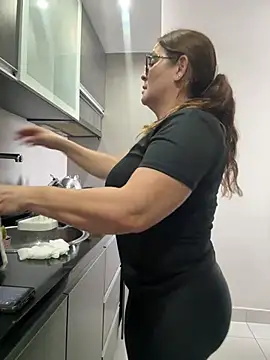 AntonellaAlondra4 online show from 01.17.26