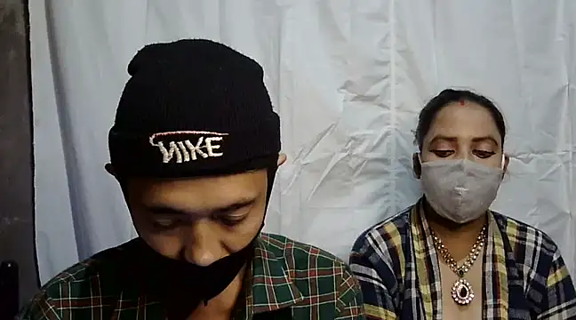 Snapshot of Pramila_Manish chatting on 12.08.24 Pramila Manish online show from 12.08.24