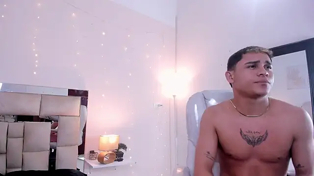 saraandstiven online show from 03.05.25