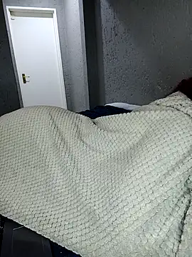 slimcate91 online show from 11.29.25