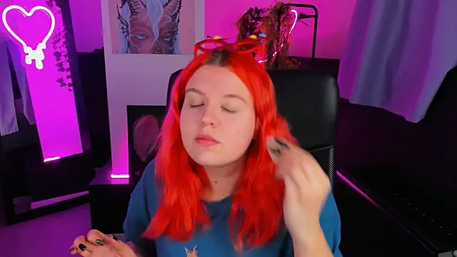 NielletaBlossom online show from 12.20.24