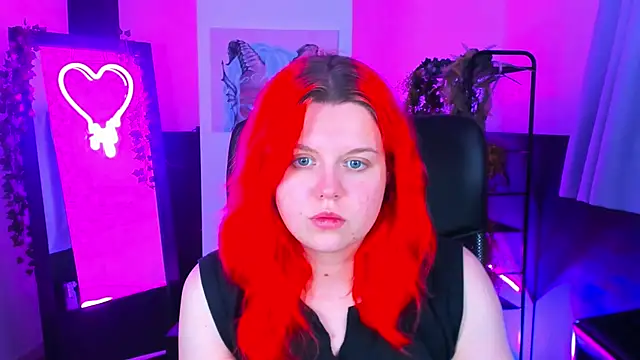 NielletaBlossom online show from 01.22.25