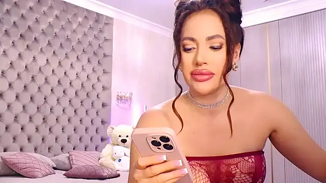 TianaPosh online show from 11.01.25