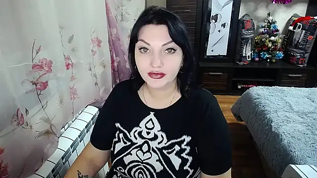 Lady Boom Wild  online show from 12.23.24