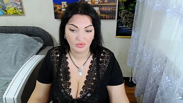 Lady Boom Wild  online show from 10.07.25