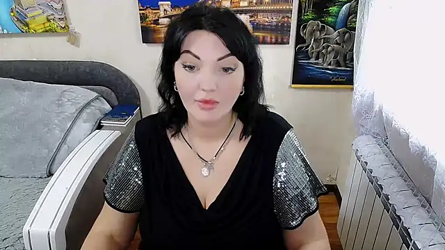 Lady Boom Wild  online show from 10.25.25