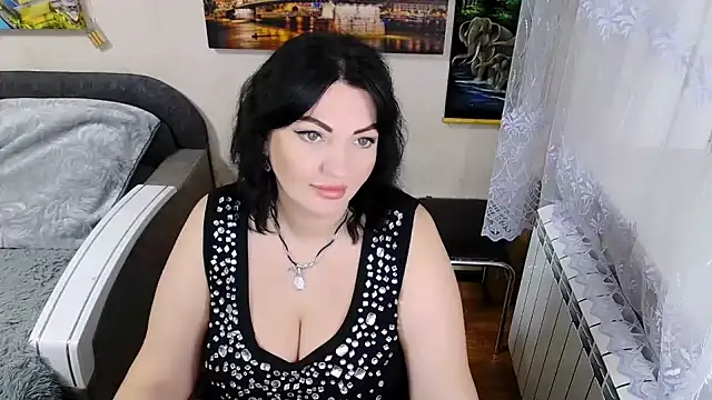 Lady Boom Wild  online show from 12.02.25