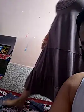 Snapshot of bobbyronak chatting on 09.11.25 bobbyronak online show from 09.11.25