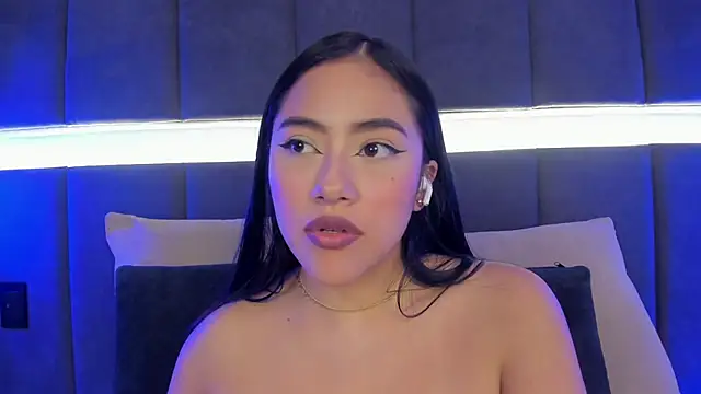 nicolle pierce online show from 01.22.25