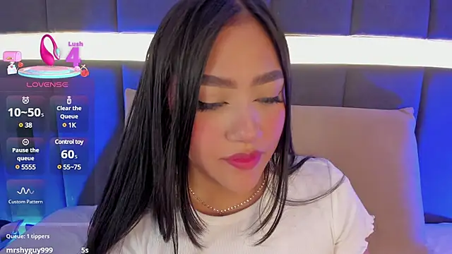 nicolle pierce online show from 03.19.25