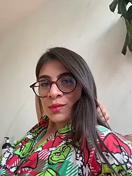 Snapshot of MariaIsabella8 chatting on 03.05.25 MariaIsabella8 online show from 03.05.25