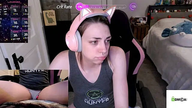 Snapshot of KSwonderland6 chatting on 02.13.25 KSwonderland6 online show from 02.13.25