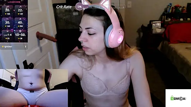 Snapshot of KSwonderland6 chatting on 02.24.25 KSwonderland6 online show from 02.24.25