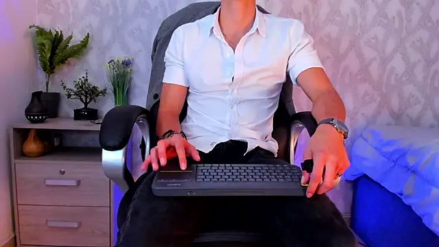 Dorianmistery2322  online show from 01.31.25