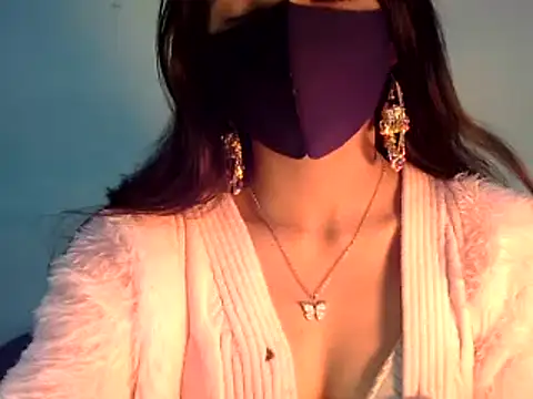 Cute Alaina online show from 01.11.25