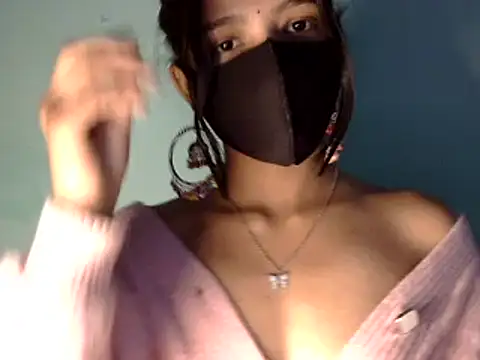Cute Alaina online show from 01.12.25