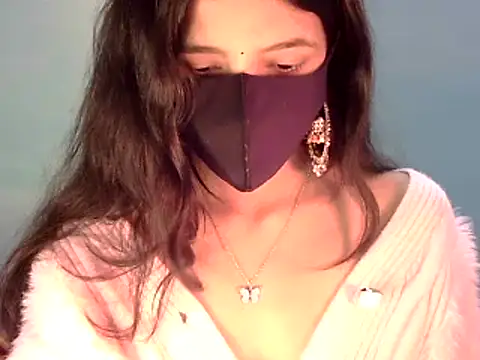 Cute Alaina online show from 01.12.25