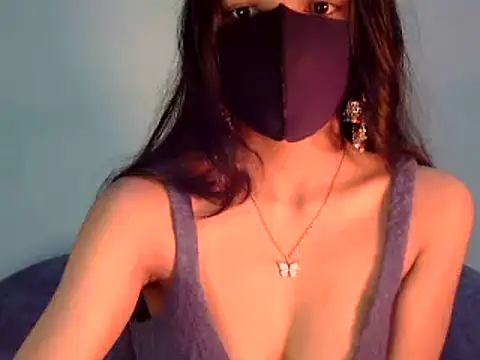 Cute Alaina online show from 01.22.25