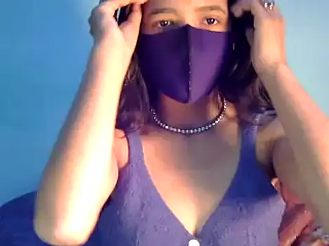 Cute Alaina online show from 01.25.25