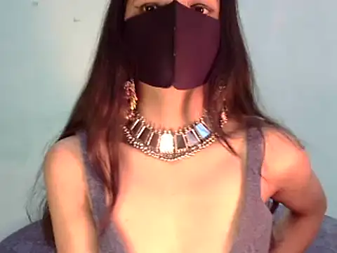 Cute Alaina online show from 02.15.25