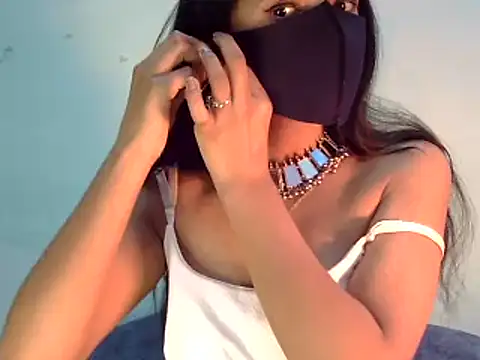 Cute Alaina online show from 02.17.25