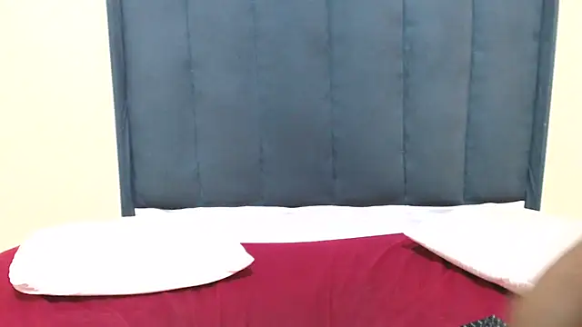 kittykhloe22 online show from 03.10.25