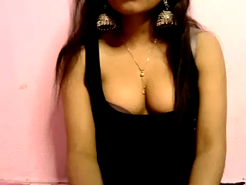 Sanjana Gupta online show from 02.25.25
