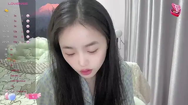 Snapshot of Mia-6688 chatting on 01.15.25 Mia-6688 online show from 01.15.25