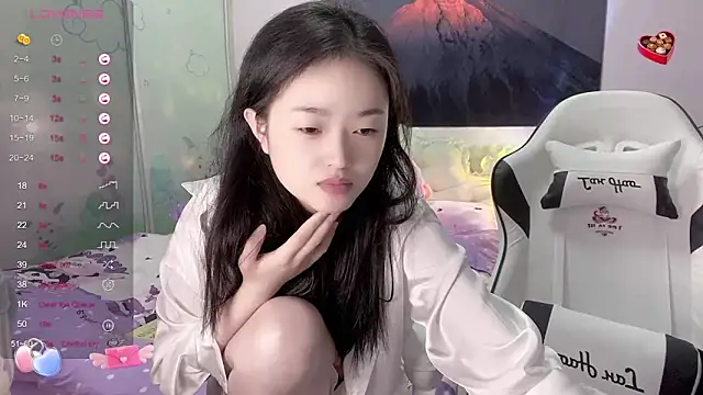 Snapshot of Mia-6688 chatting on 02.24.25 Mia-6688 online show from 02.24.25
