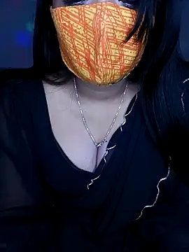 ZARINA JACK online show from 12.14.24