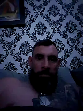 hornycouple6110 online show from 12.12.24