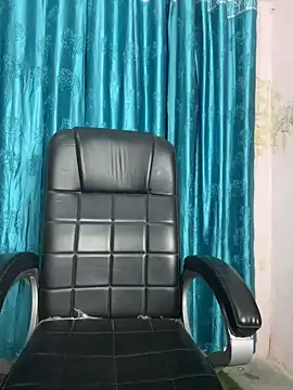 Snapshot of poision51 chatting on 02.01.25 poision51 online show from 02.01.25