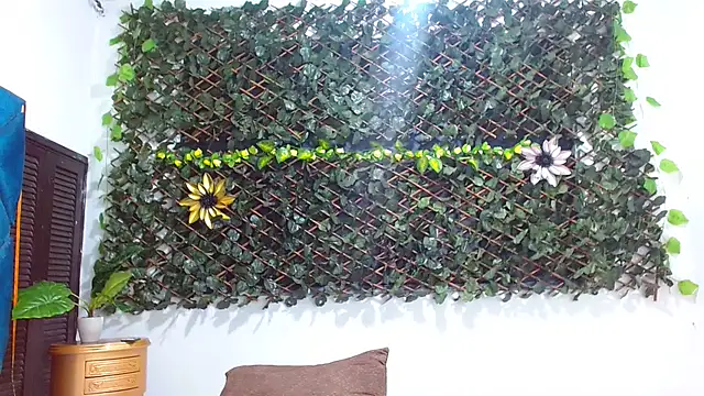 EstrellaRuizz online show from 09.23.25