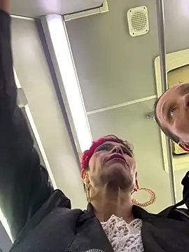 MireyaTorresGu online show from 01.07.25