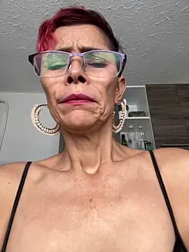 MireyaTorresGu online show from 02.06.25