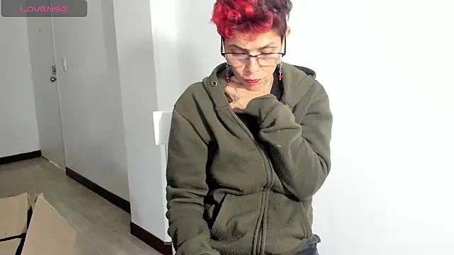 MireyaTorresGu online show from 02.25.25