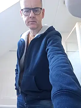 Hectorthyssen1 online show from 02.02.25