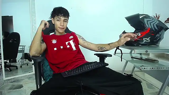 Zacktk7 online show from 12.10.24