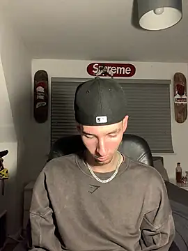 MikesWood21 online show from 12.06.24