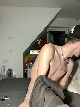 MikesWood21 online show from 01.13.25